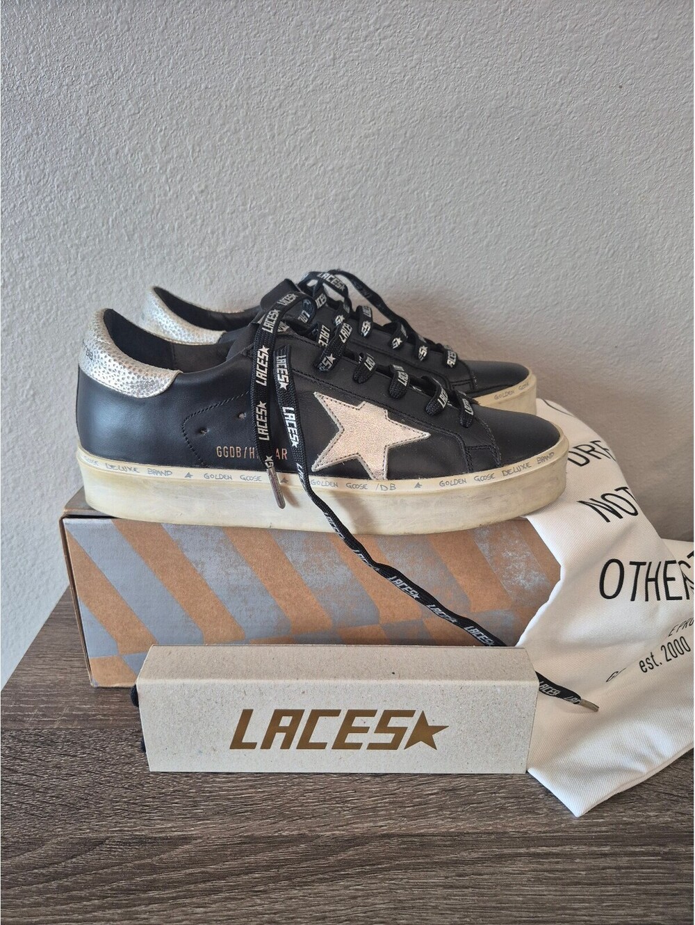 Golden Goose Hi Star Sneakers Size 39 - Picture 2 of 8